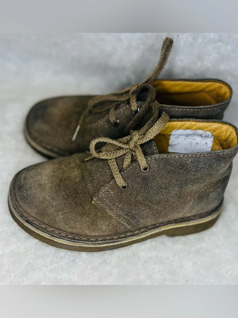 Clark Original Boys Suede Look (Leather) Boots in Taupe Size 9W